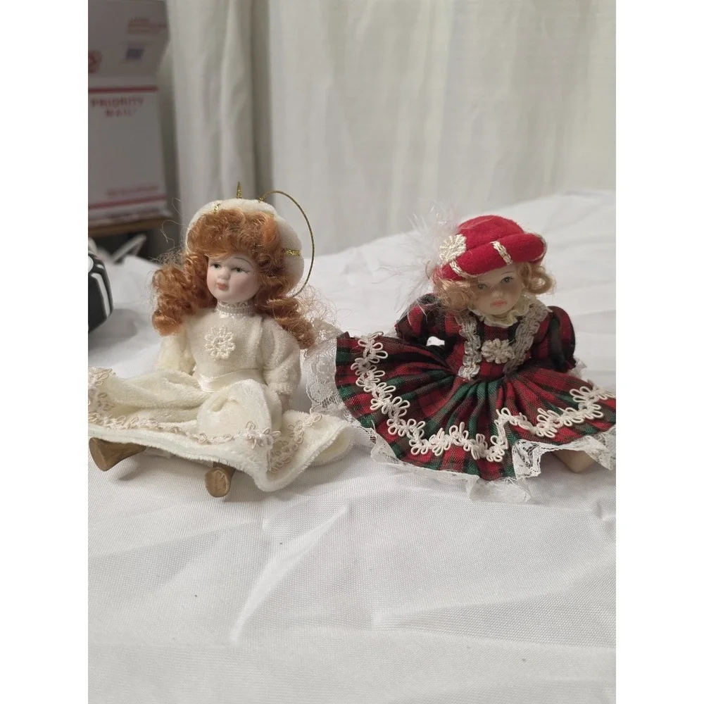 Vtg Porcelain Miniature Victorian Dolls( set of 2), Ornaments